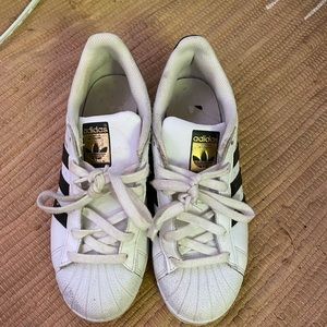 Adidas Superstar